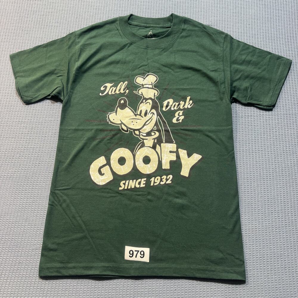 Disney World Dark & Goofy Since 1932 Cotton‎ T-Shirt Boys Sz S Green Pre Owned